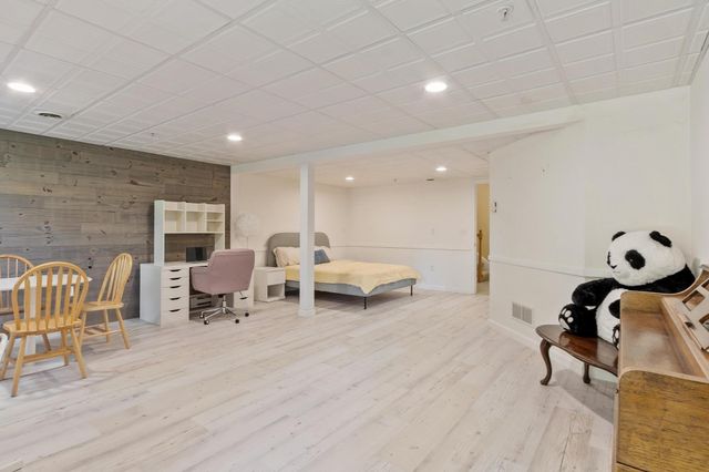 3 Robert Cir 3, Grafton, MA 01536