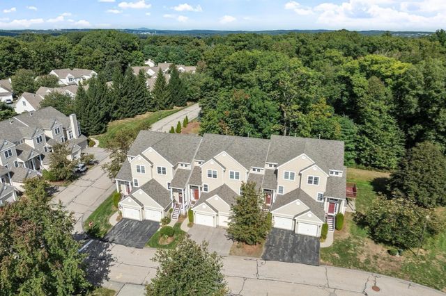 3 Robert Cir 3, Grafton, MA 01536