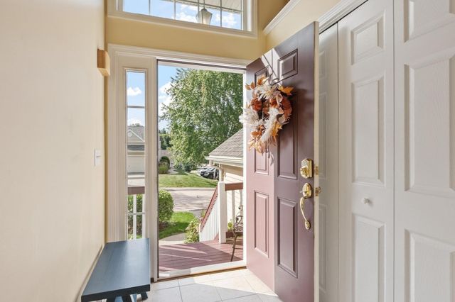 3 Robert Cir 3, Grafton, MA 01536