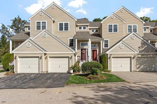 3 Robert Cir 3, Grafton, MA 01536