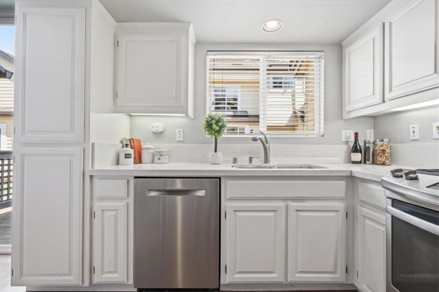 71 Patrick Way, Half Moon Bay, CA 94019