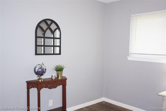 33420 Cherry Hill Road, Garden City, MI 48135