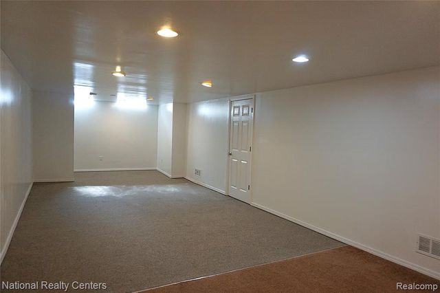 33420 Cherry Hill Road, Garden City, MI 48135