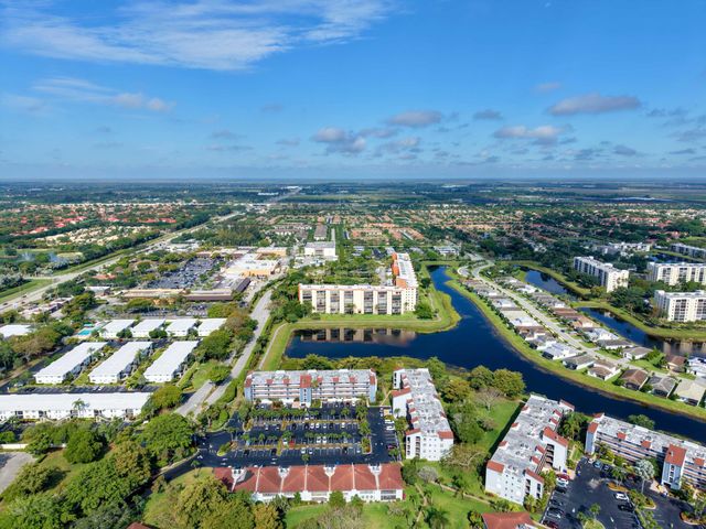 6625 S Oriole Boulevard 2040, Delray Beach, FL 33446