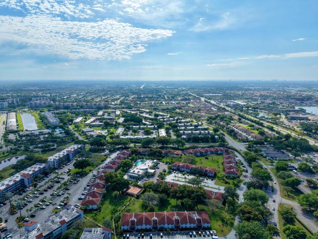 6625 S Oriole Boulevard 2040, Delray Beach, FL 33446