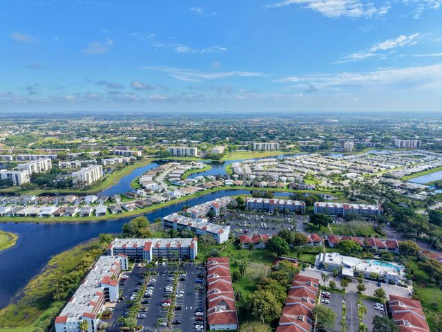 6625 S Oriole Boulevard 2040, Delray Beach, FL 33446