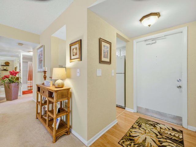 6625 S Oriole Boulevard 2040, Delray Beach, FL 33446