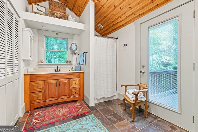 98 Pickett Hill Street, Clayton, GA 30525