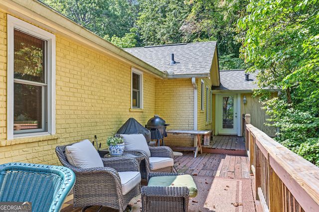 98 Pickett Hill Street, Clayton, GA 30525