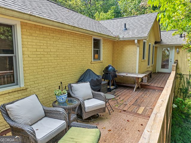 98 Pickett Hill Street, Clayton, GA 30525
