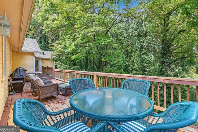 98 Pickett Hill Street, Clayton, GA 30525