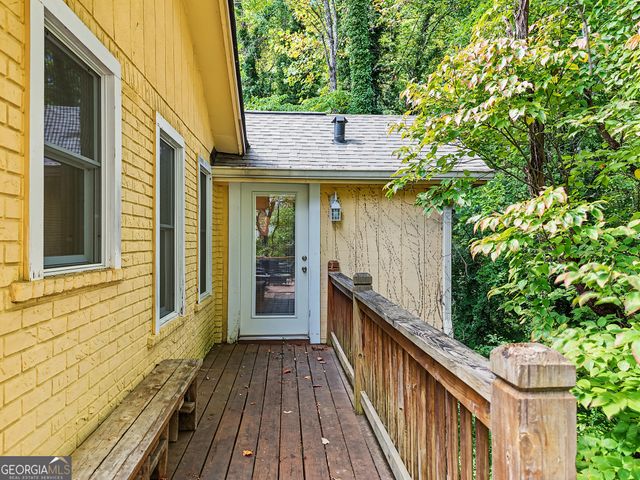 98 Pickett Hill Street, Clayton, GA 30525