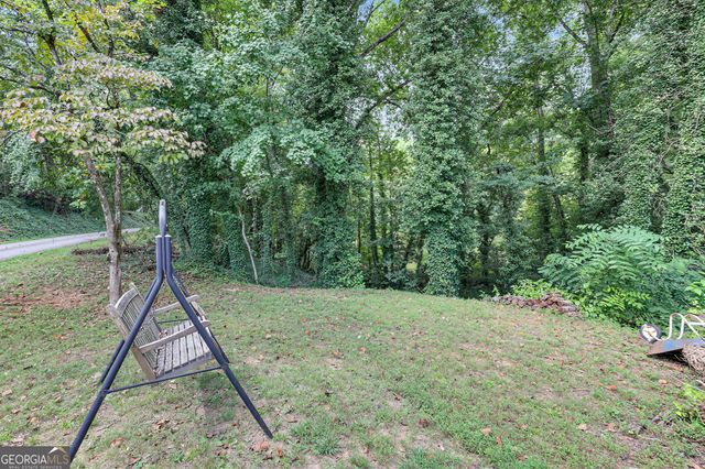 98 Pickett Hill Street, Clayton, GA 30525