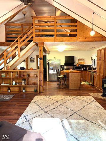 6427 Buffalo Drive, Nineveh, IN 46164