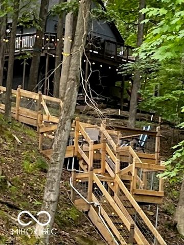 6427 Buffalo Drive, Nineveh, IN 46164