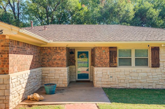 5 W Brookhollow Drive, Ransom Canyon, TX 79366