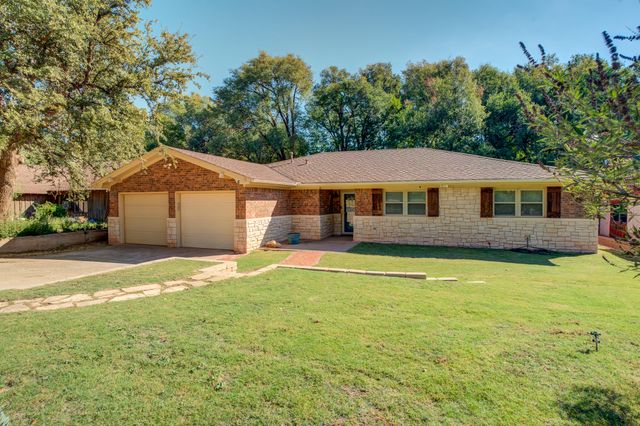 5 W Brookhollow Drive, Ransom Canyon, TX 79366