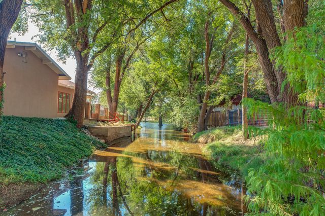 5 W Brookhollow Drive, Ransom Canyon, TX 79366