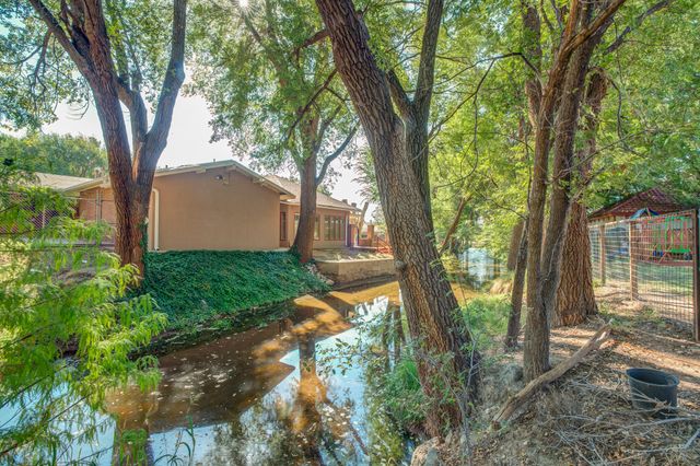 5 W Brookhollow Drive, Ransom Canyon, TX 79366