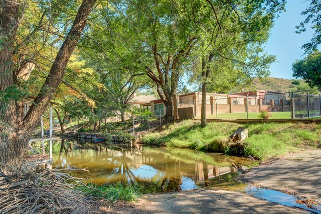 5 W Brookhollow Drive, Ransom Canyon, TX 79366