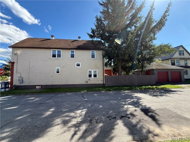 189 Center Street, Lackawanna, NY 14218