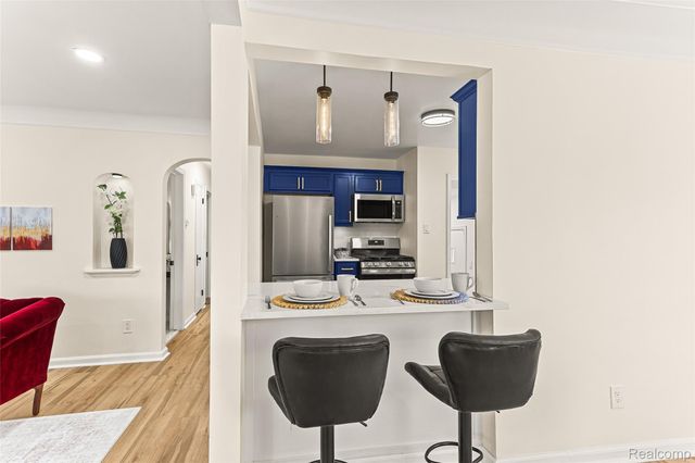 17548 Freeland Street, Detroit, MI 48235