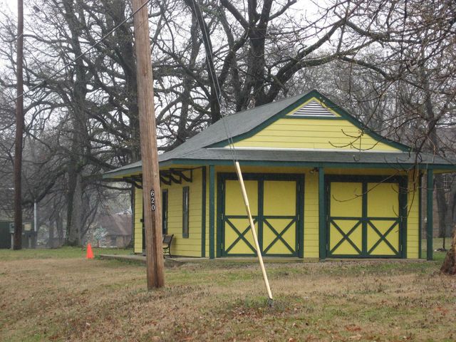 1921 LYNDALE AVE, Memphis, TN 38107