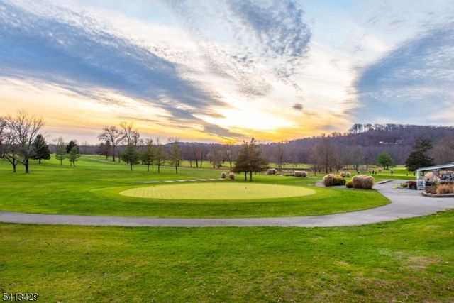 227 Gettysburg Way, Lincoln Park Boro, NJ 07035