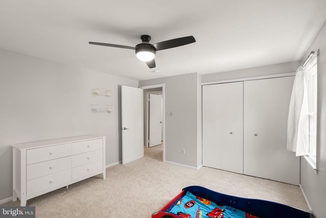 14724 SAINT GERMAIN DR, Centreville, VA 20121