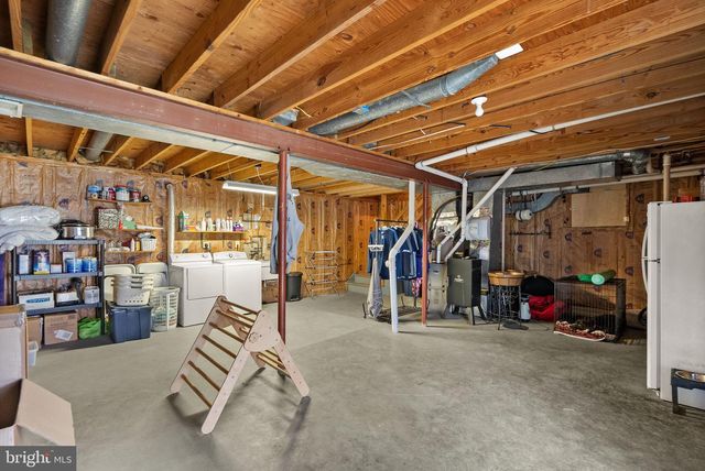 14724 SAINT GERMAIN DR, Centreville, VA 20121