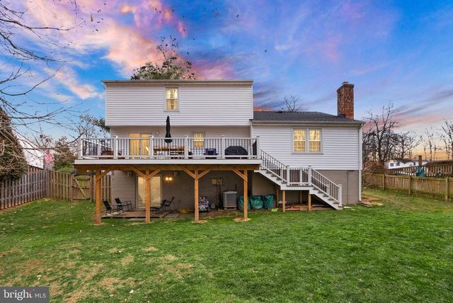 14724 SAINT GERMAIN DR, Centreville, VA 20121