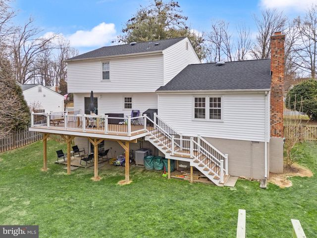 14724 SAINT GERMAIN DR, Centreville, VA 20121