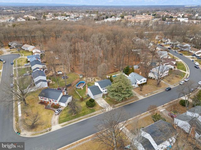 14724 SAINT GERMAIN DR, Centreville, VA 20121