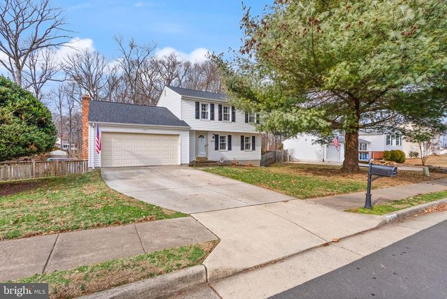 14724 SAINT GERMAIN DR, Centreville, VA 20121