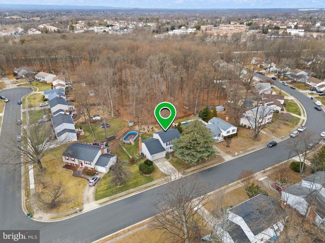 14724 SAINT GERMAIN DR, Centreville, VA 20121