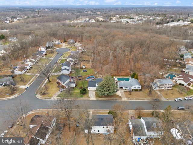 14724 SAINT GERMAIN DR, Centreville, VA 20121