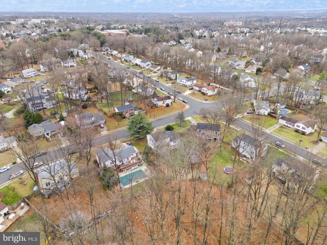 14724 SAINT GERMAIN DR, Centreville, VA 20121