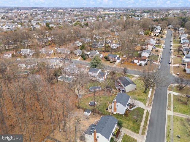 14724 SAINT GERMAIN DR, Centreville, VA 20121