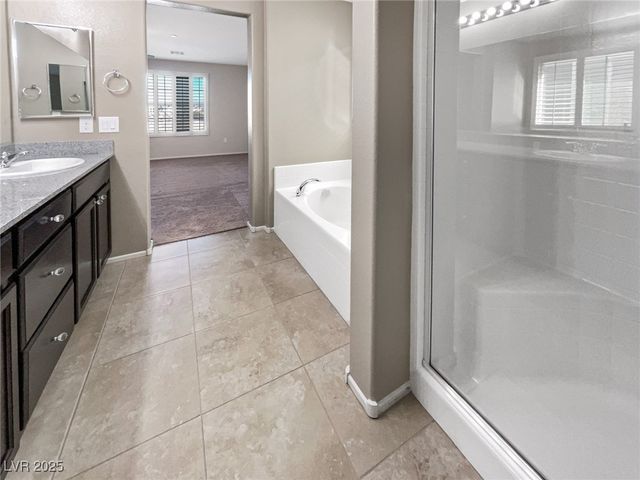 6106 Scarlet Leaf Street, Las Vegas, NV 89148