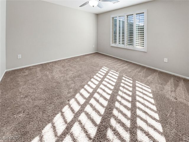 6106 Scarlet Leaf Street, Las Vegas, NV 89148