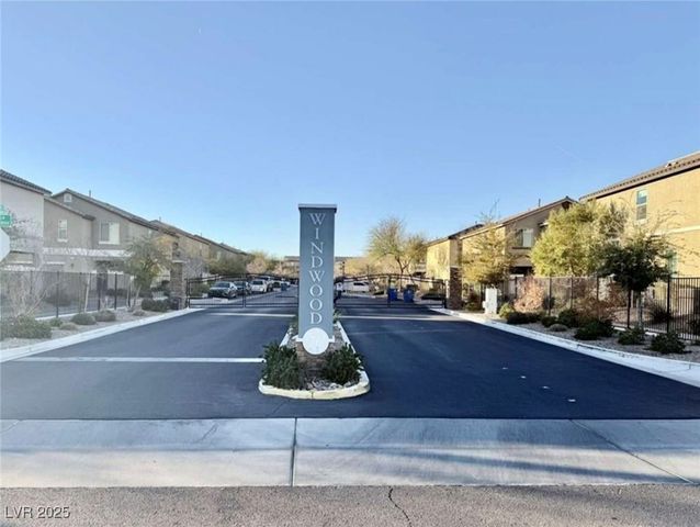 6106 Scarlet Leaf Street, Las Vegas, NV 89148