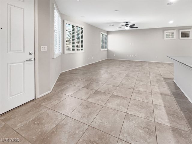 6106 Scarlet Leaf Street, Las Vegas, NV 89148