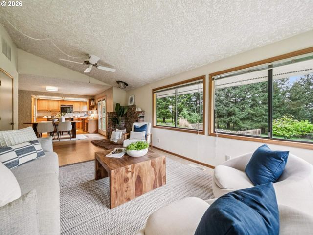 16800 Sw EDMINSTON Rd, Wilsonville, OR 97070