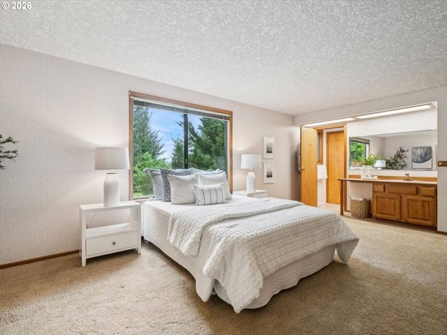16800 Sw EDMINSTON Rd, Wilsonville, OR 97070