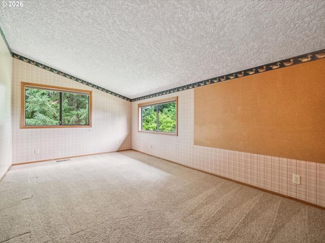 16800 Sw EDMINSTON Rd, Wilsonville, OR 97070
