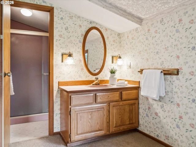 16800 Sw EDMINSTON Rd, Wilsonville, OR 97070