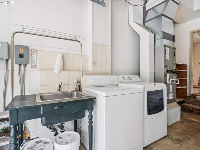 16800 Sw EDMINSTON Rd, Wilsonville, OR 97070