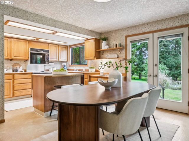 16800 Sw EDMINSTON Rd, Wilsonville, OR 97070