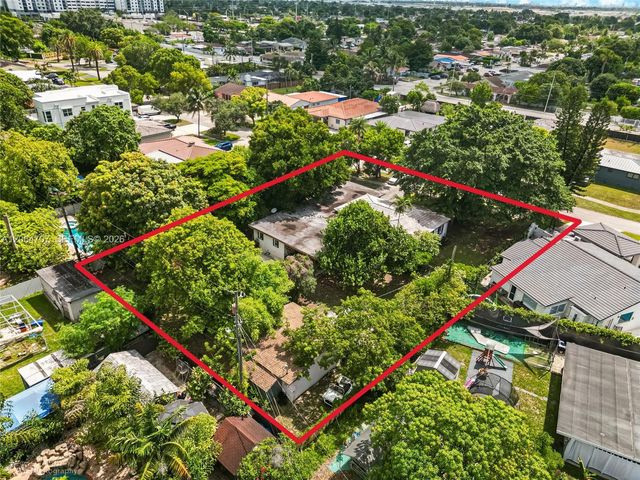 350 To To Lo Chee Drive, Hialeah, FL 33010