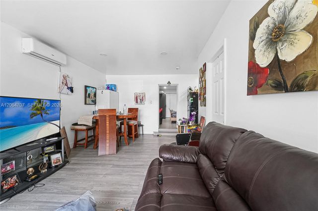 350 To To Lo Chee Drive, Hialeah, FL 33010